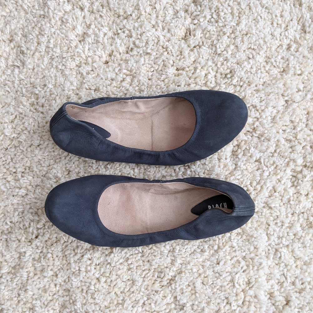 Bloch navy nubuck leather ballet flats